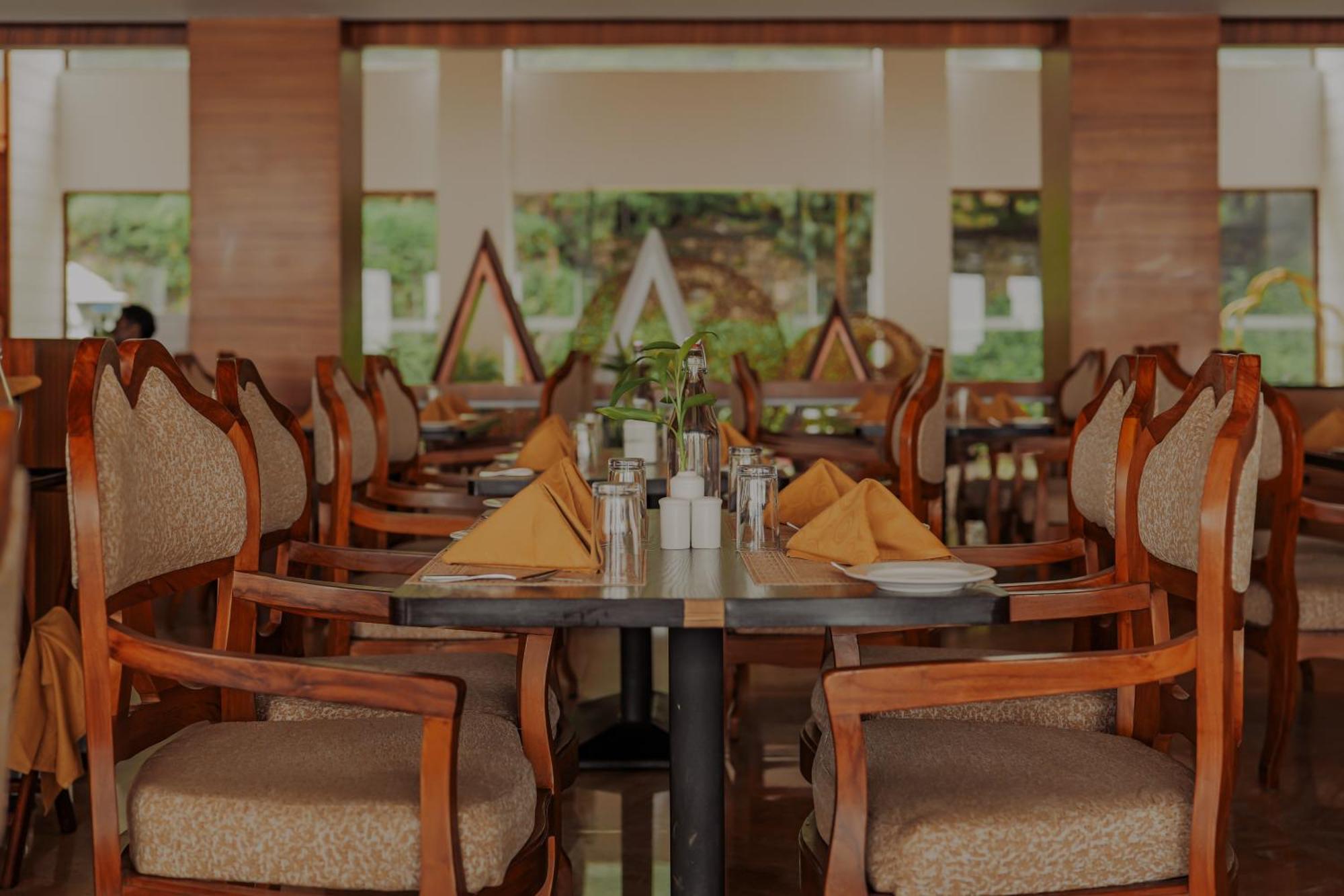 Amber Dale Luxury Hotel & Spa, مونار المظهر الخارجي الصورة